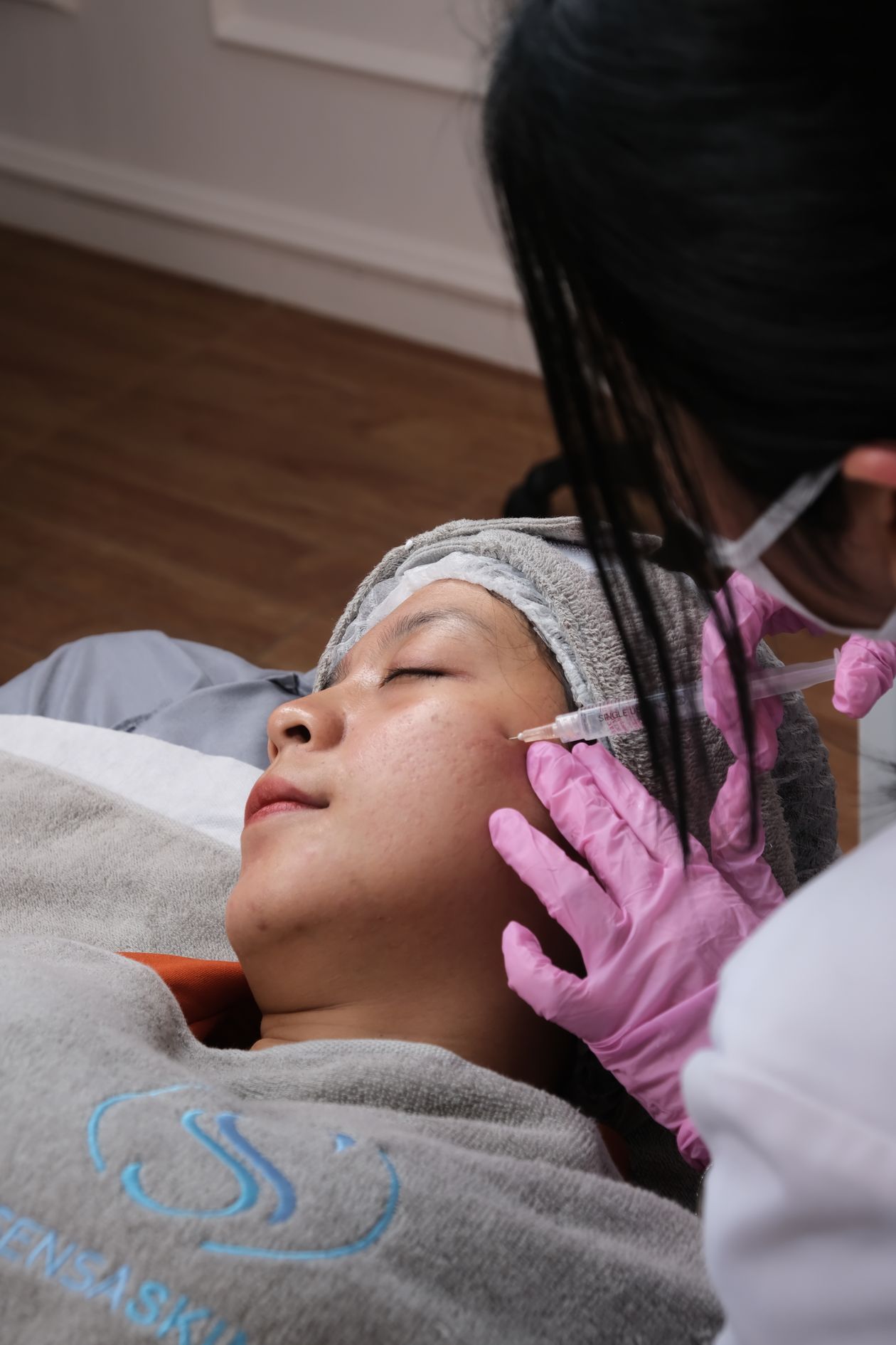 3 cosmetic procedure clinic
